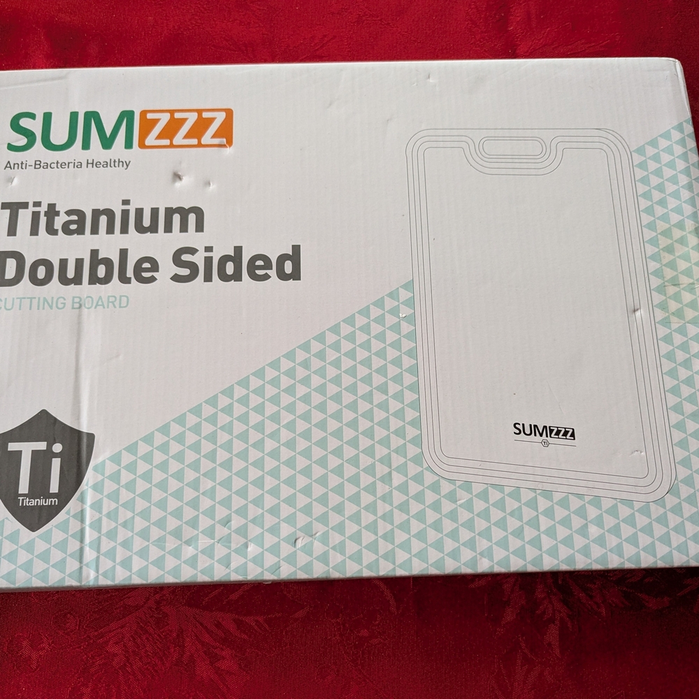 SUMZZZ Titanium Double Sided Cutting Board